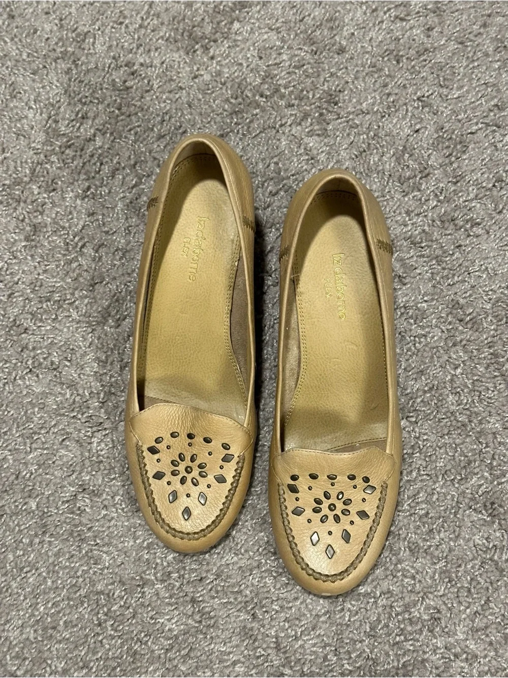 Vintage Liz Claiborne Tan Leather Slip-On Wedge Heal with Cutout Accents